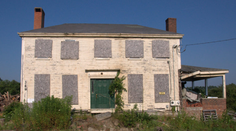 1820-25 – Pembroke, MA – 369 Washington Street – Paul Turner House